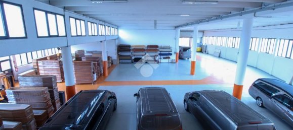 Armazém em Sirtori, Italy 1500 m² N.º 159921 20
