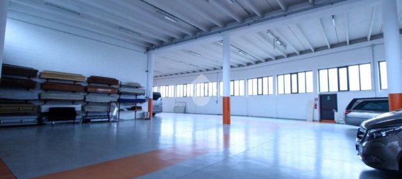 Armazém em Sirtori, Italy 1500 m² N.º 159921 19