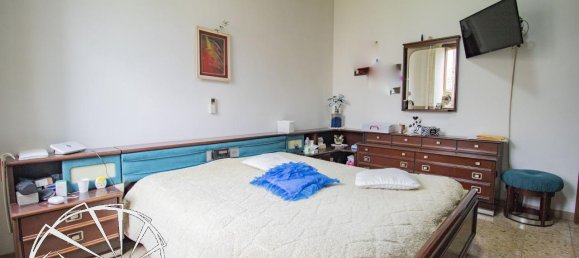 4 rooms House in Montemurlo, Italy No. 19281 21