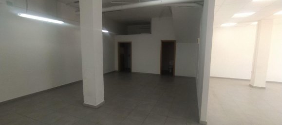 Gewerbliche Immobilie in El Morell, Spain 130m², Nr. 26794 6