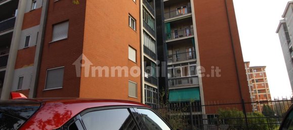 2 chambres Appartement à Turin, Italy No. 193359 2