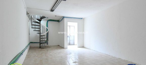 2-salle Propriété commerciale à Cavernago, Italy No. 82027 13