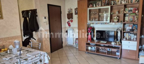 2 Schlafzimmer Wohnung in Rome, Italy, Nr. 16036 6