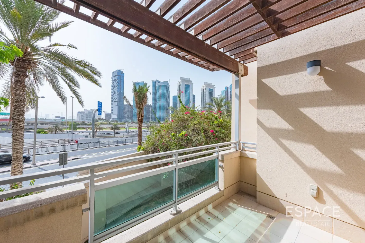 Vivenda T3 em Dubai Marina, UAE N.º 106156