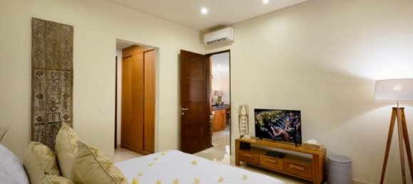 4 chambres villa à louer à Legian, Kuta, Badung, Bali, Indonesia № 3254 13