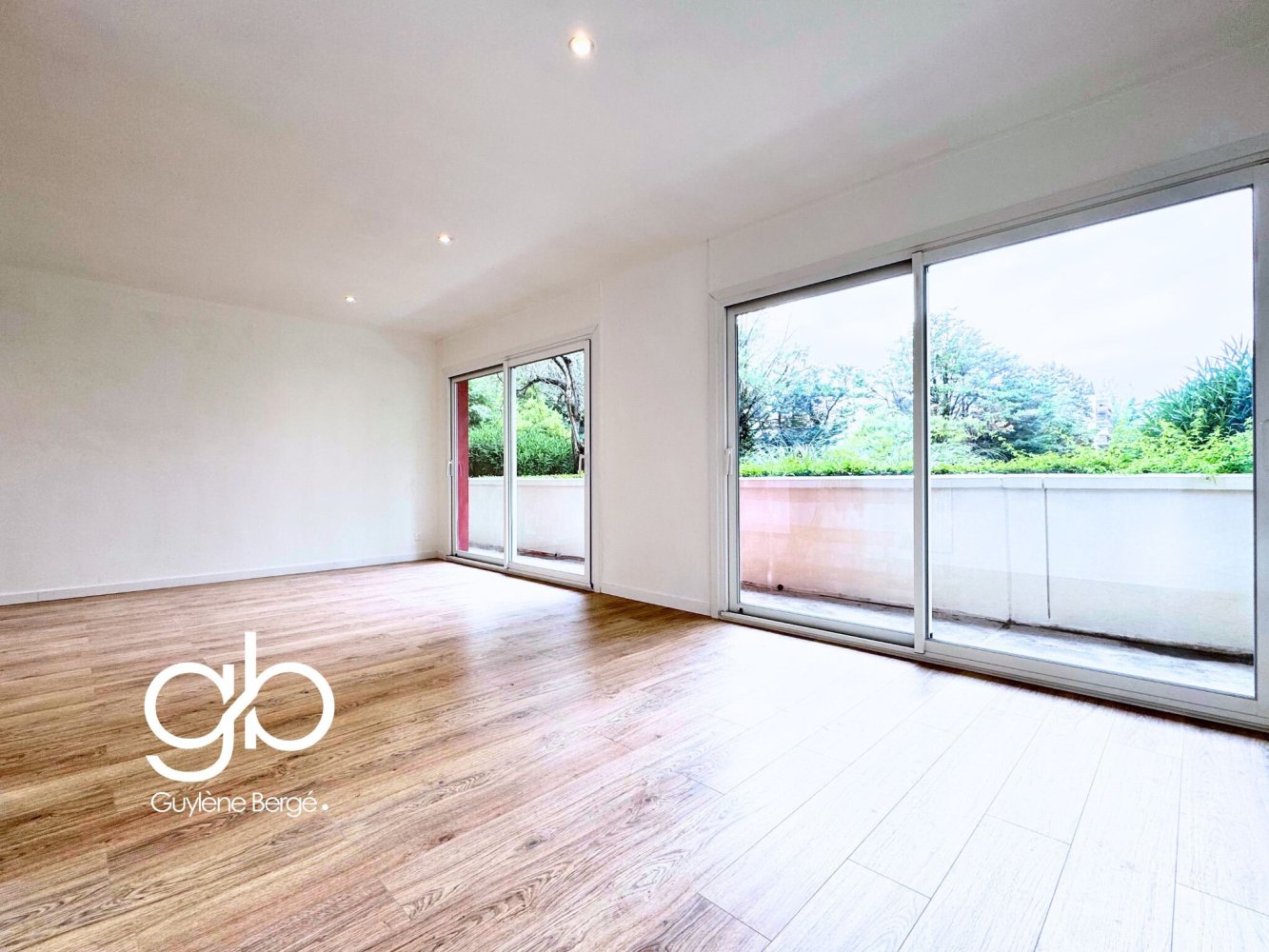 Квартира с 4 спальнями в Монпелье, Франция № 296629