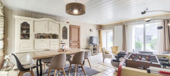 4 bedrooms House in Surzur, France No. 280610 2