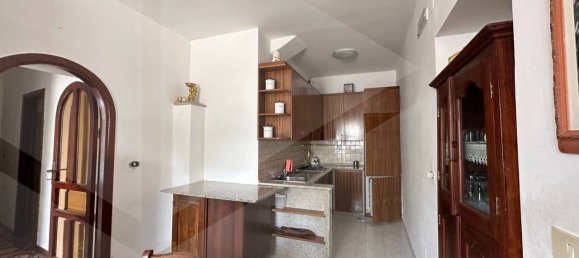 4غرفة شقة في Avezzano, Italy رقم 22642 34