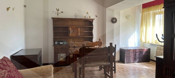 4غرفة شقة في Avezzano, Italy رقم 22642 3