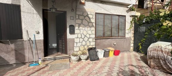 4غرفة شقة في Avezzano, Italy رقم 22642 46