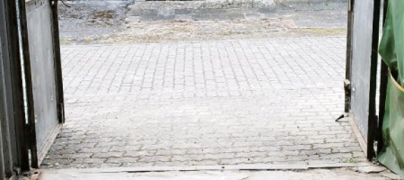 Estacionamiento en Helmstedt, Germany No. 369122 13