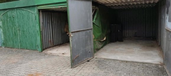 Estacionamiento en Helmstedt, Germany No. 369122 16