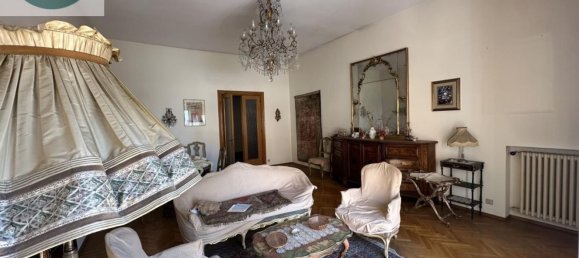 13 rooms Apartment in Imperia, Italy No. 292935 25