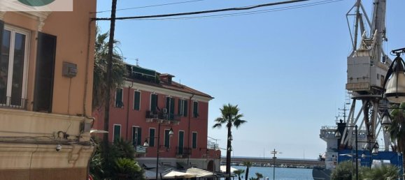 13 rooms Apartment in Imperia, Italy No. 292935 2