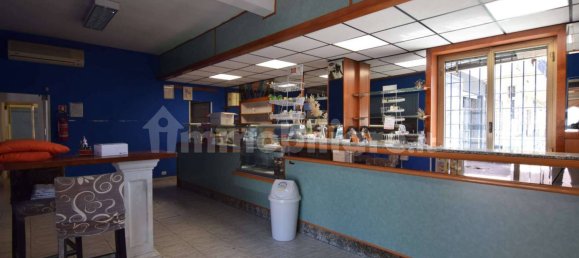 4 rooms Commercial property in Pescara, Italy No. 310189 12