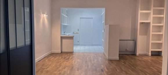 5 غرف نوم شقة في Courbevoie, France رقم 180017 11