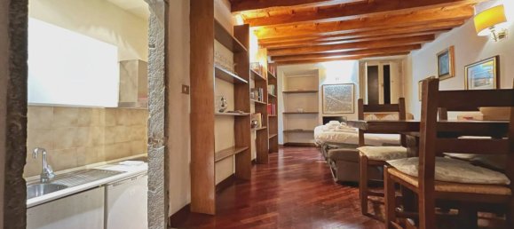 1 bedroom Apartment in Florence, Italy No. 196111 2