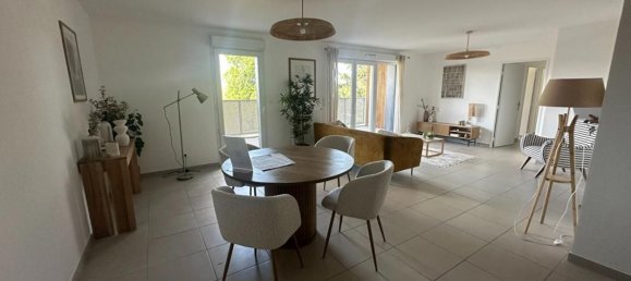 Квартира с 3 спальнями в Рон, Франция № 343483 2