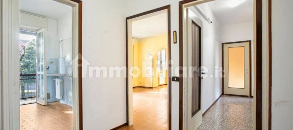 3 bedrooms Apartment in Bergamo, Italy No. 257444 13