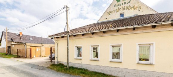 1933m² Hotel in Wittenberg, Germany No. 270149 3