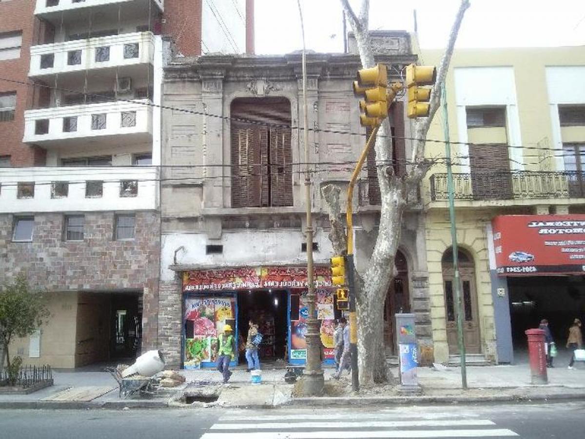  Land in Buenos Aires, Argentina No. 120606