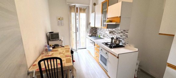 4 غرف نوم شقة في Reggio Emilia, Italy رقم 321112 2