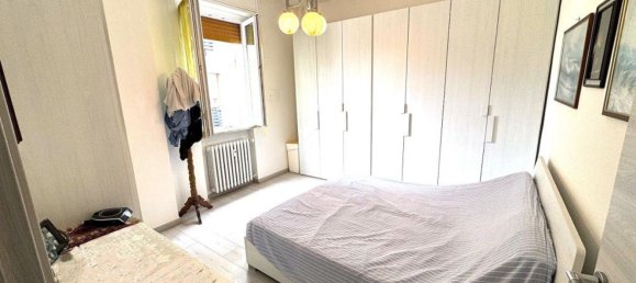 4 غرف نوم شقة في Reggio Emilia, Italy رقم 321112 4