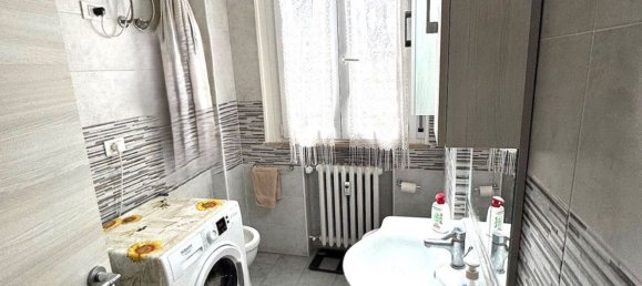 4 غرف نوم شقة في Reggio Emilia, Italy رقم 321112 6