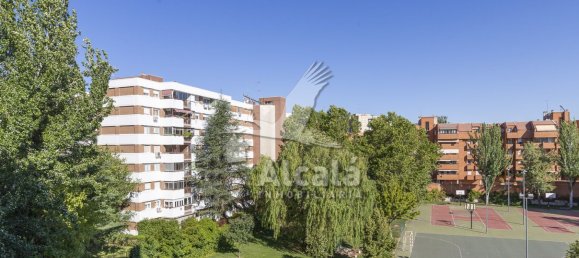Apartamento de 3 dormitorios en Alcalá de Henares, Spain No. 167223 23