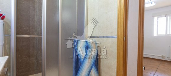 Apartamento de 3 dormitorios en Alcalá de Henares, Spain No. 167223 31