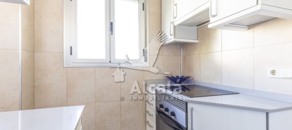 Apartamento de 3 dormitorios en Alcalá de Henares, Spain No. 167223 17