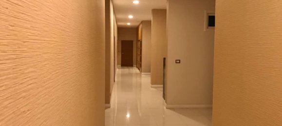 6 غرف نوم منزل في Bang Kaeo, Thailand رقم 4492 20