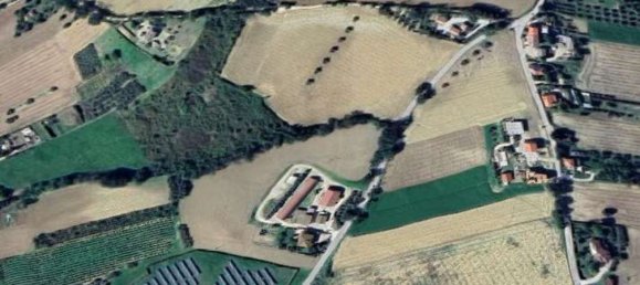  Land in Fermo, Italy No. 362814 6