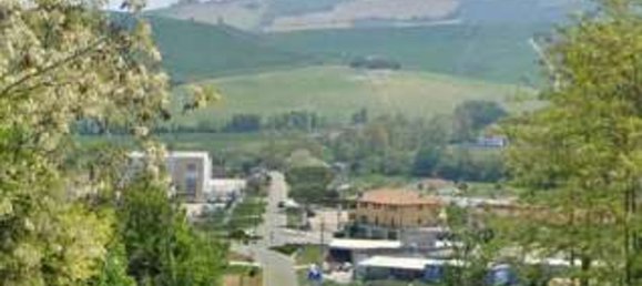  Land in Fermo, Italy No. 362814 3