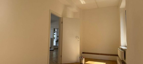 35 rooms Building in Elbe-Elster, Germany No. 294197 9