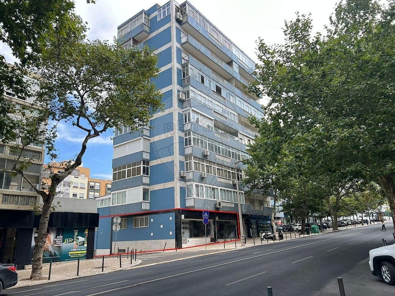 Gewerbliche Immobilie in Lisbon, Portugal 1157m², Nr. 223931