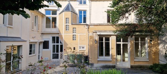 6 chambres Villa à Orléans, France No. 233934 29