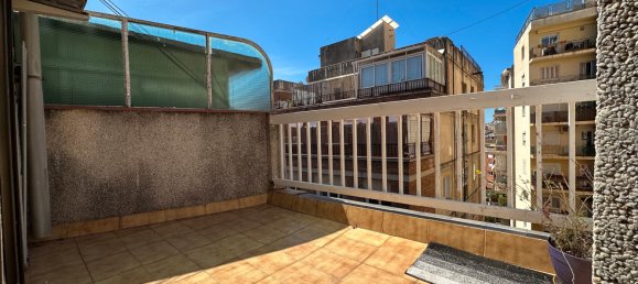 4 bedrooms Apartment in Barcelona, Spain No. 171308 24