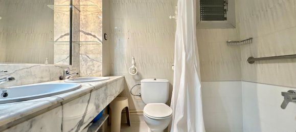 4 bedrooms Apartment in Barcelona, Spain No. 171308 33