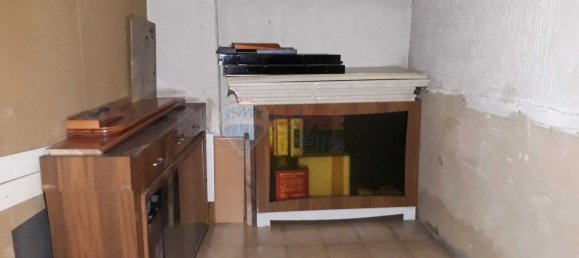 Gewerbliche Immobilie in Gijon, Spain 55m², Nr. 74419 16