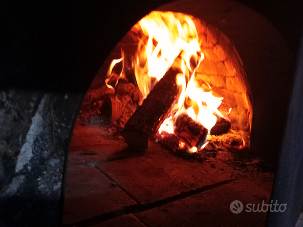 Gewerbliche Immobilie in Cagliari, Italy 70m², Nr. 258394