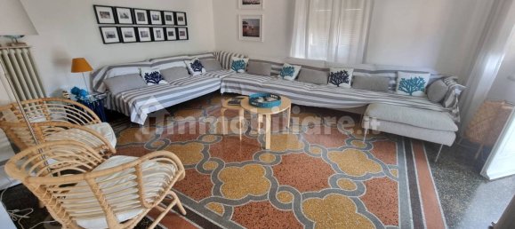 Apartamento de 3 dormitorios en Santa Margherita Ligure, Italy No. 373220 4