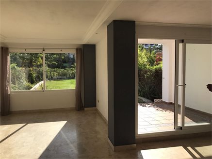 3 chambres Duplex à Estepona, Spain No. 97393