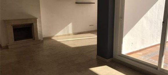 3 chambres Duplex à Estepona, Spain No. 97393 2