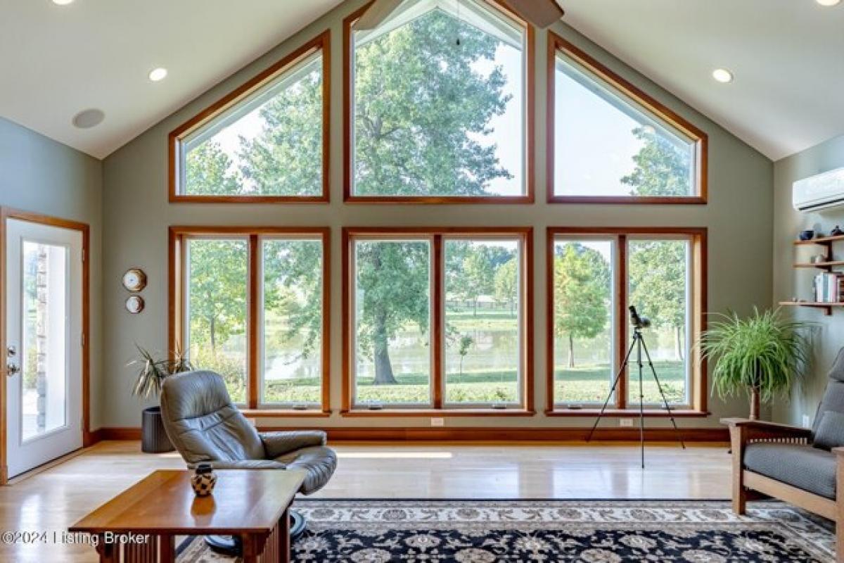 3 bedrooms House in Finchville, USA No. 426457