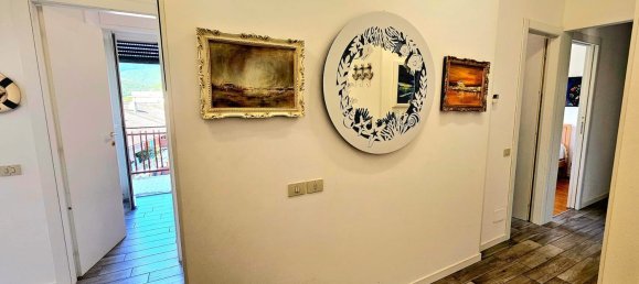 Квартира с 3 комнатами в Дейва Марина, Италия № 290496 8