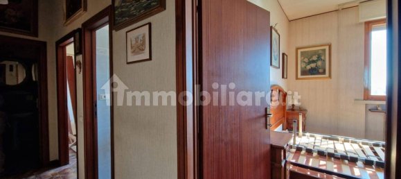 Ático de 2 dormitorios en Pistoia, Italy No. 226023 18