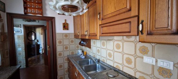 Ático de 2 dormitorios en Pistoia, Italy No. 226023 10