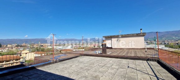 Ático de 2 dormitorios en Pistoia, Italy No. 226023 21