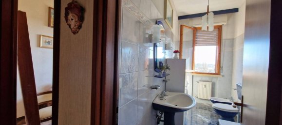 Ático de 2 dormitorios en Pistoia, Italy No. 226023 13